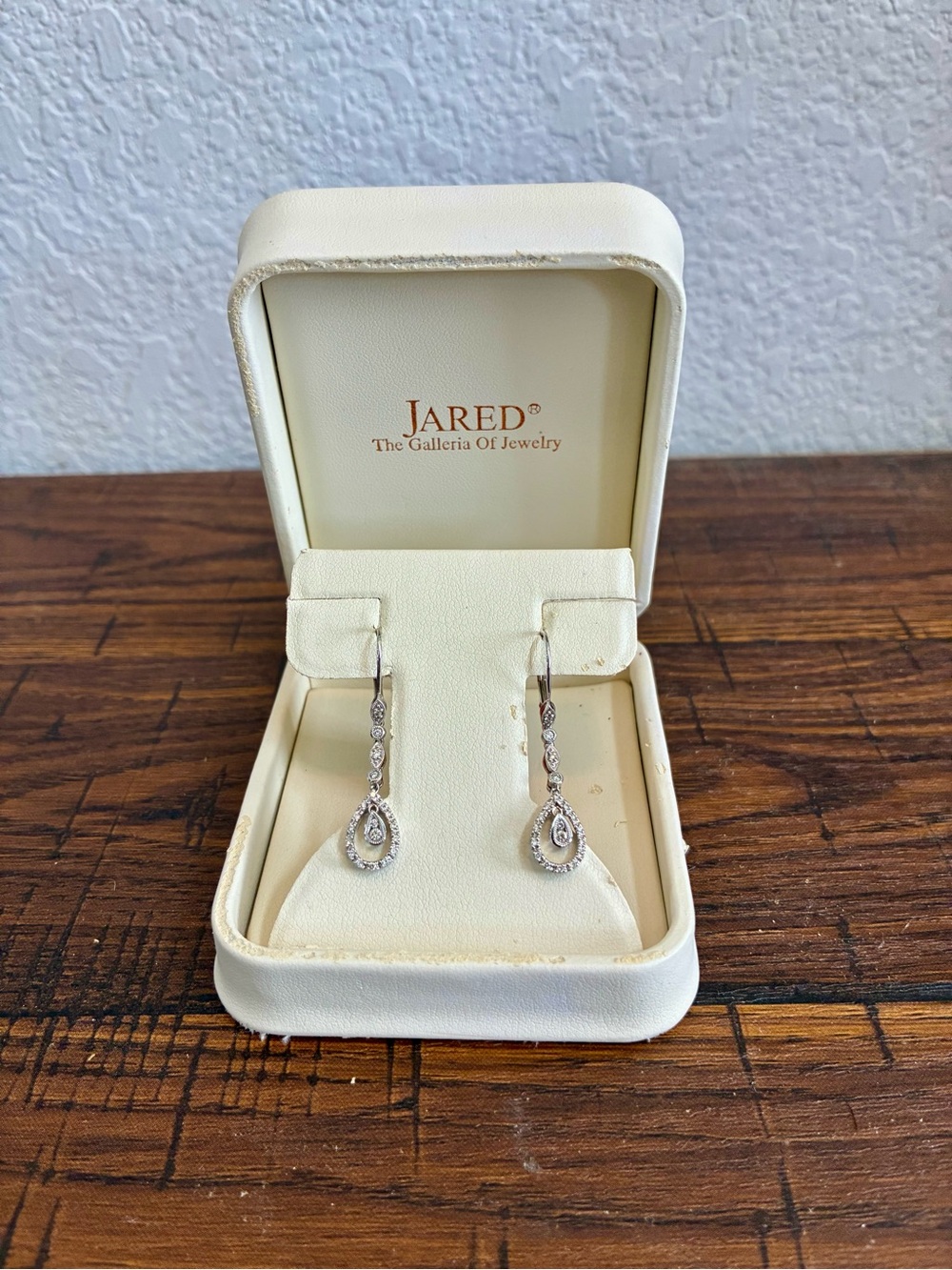 Jared White Gold Diamond Teardrop Dangle Earrings